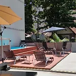 Casa Charmosa Na Urca Com Piscina, Espaco Gourmet E Vista Para O Morro Da Urca