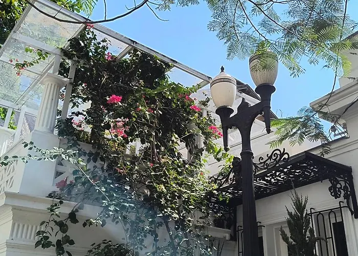 Casa Charmosa Na Urca Com Piscina, Espaco Gourmet E Vista Para O Morro Da Urca